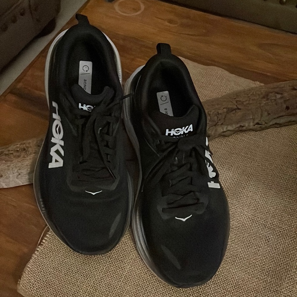 Hoka bondi 8